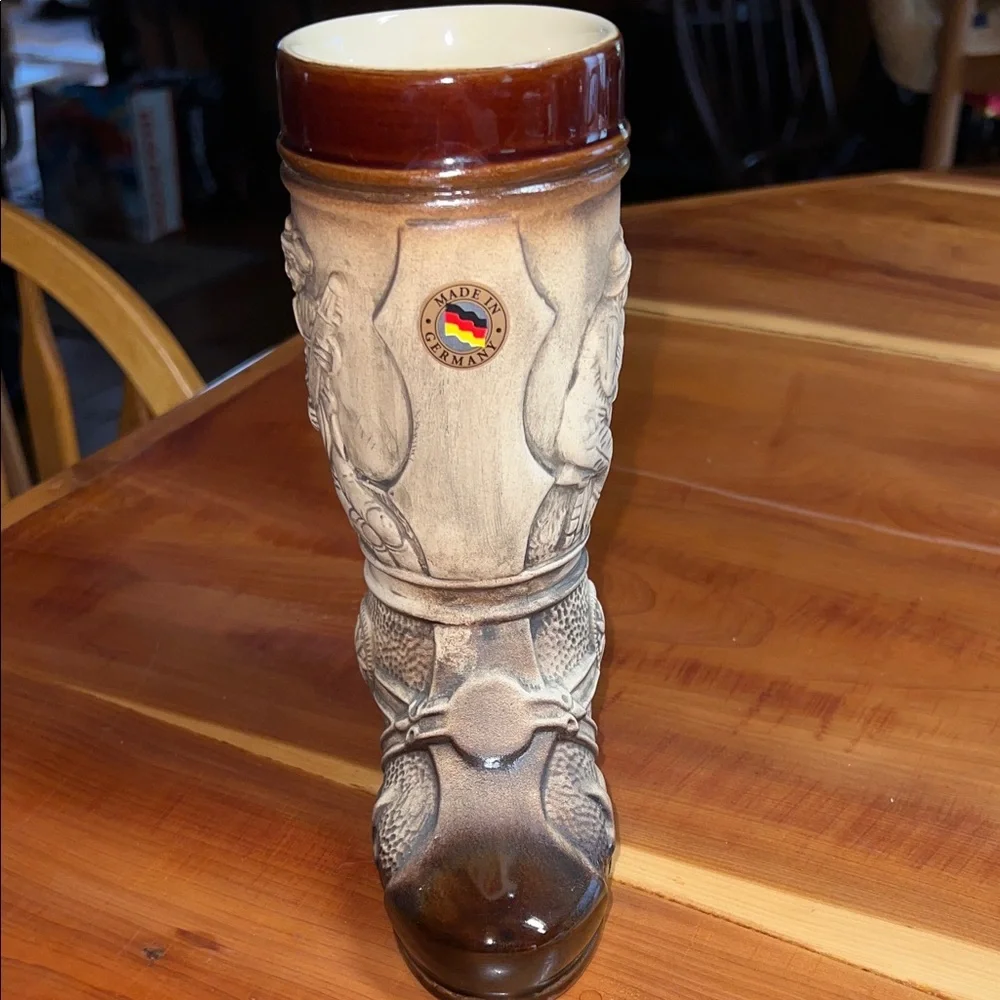 King-Werk Brown Relief German Beer Stein Boot .5 L Made in Germany